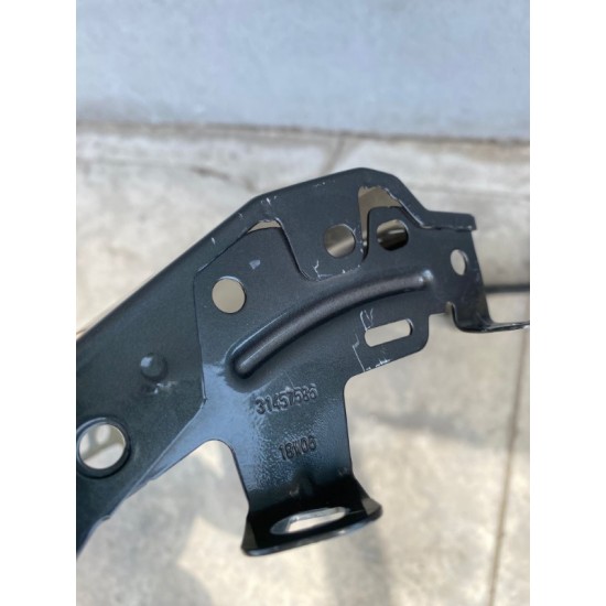 Aripa stanga fata VOLVO XC40 2018+ 31457586 Aripa stanga fata VOLVO XC40 2018+ 31457586