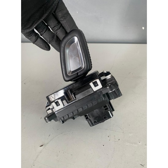Nuca schimbator cutie viteze automata VOLVO XC40 2019 31437334