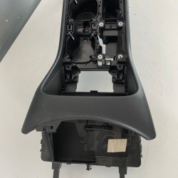 Framework transmission tunnel console VOLVO XC40 2019 32352198