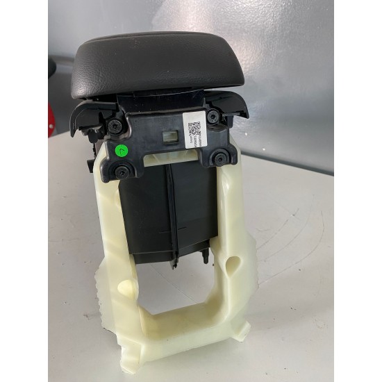 Framework transmission tunnel console VOLVO XC40 2019 32352198
