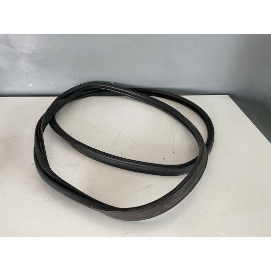 Cheder portbagaj VOLVO XC40 2019 31457013 Cheder portbagaj VOLVO XC40 2019 31457013