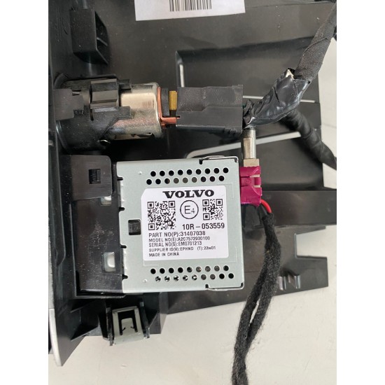 Modul USB APPLE CARPLAY cu cablaj Volvo XC40 2019 31407038 31469021 31346697 32247217