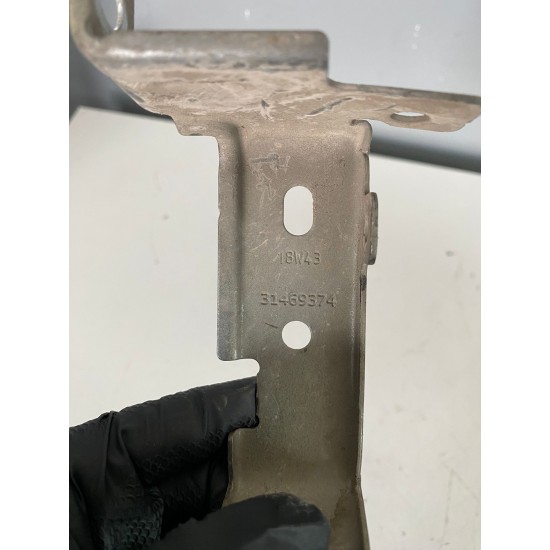 Front Left Fender Bracket VOLVO XC40 2019 31469374