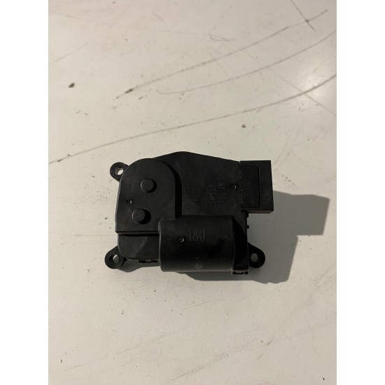 Motoras clima recirculare aer VOLVO XC40 2019 31497515 Motoras clima recirculare aer VOLVO XC40 2019 31497515