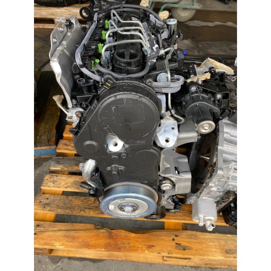Motor 197CP 100000 KM VOLVO V60 CROSS COUNTRY MILD HYBRID 2021 D4204T8 