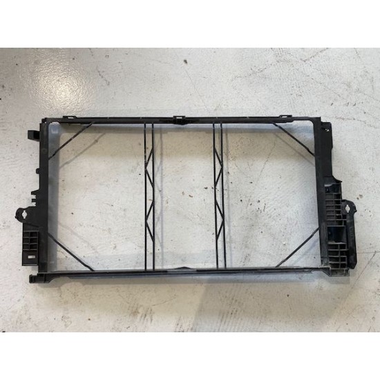 Conditioner radiator bracket Volvo XC90 2015+ 313387421