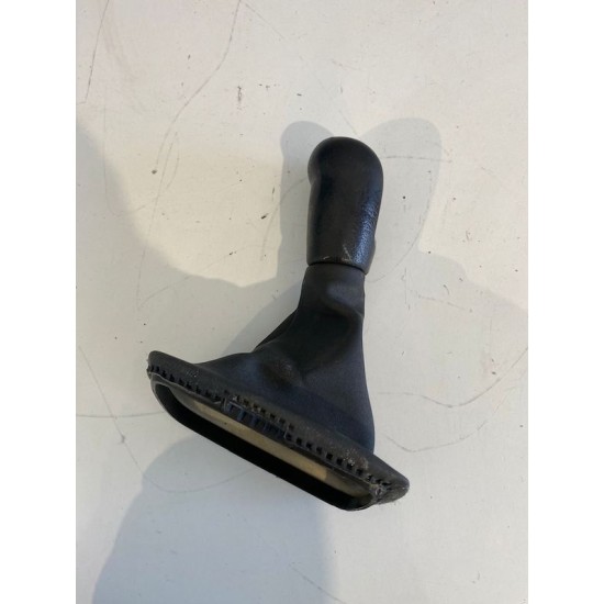 Gear shift lever knob VOLVO S40 2004-2005 30681258