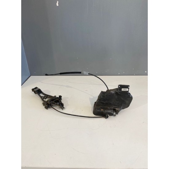 Front right lock door mechanism VOLVO S40 2004-2005 30753663 31253662