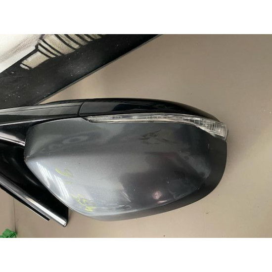 Right wing mirror Volvo V40 2012-2019 31278140