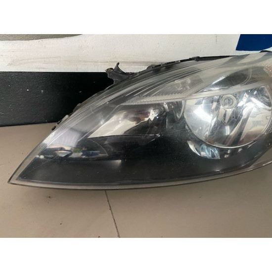 Left headlight halogen Volvo V40 2012+ 31283328