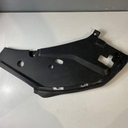 Ornament dreapta trager/compartiment motor VOLVO S90 V90 2016+ 31386869