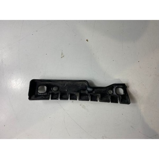 Left side skirt bracket Volvo S90 V90 31386127