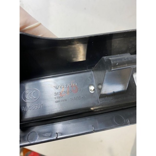 Ornament prag spate dreapta iluminat VOLVO S90 V90 V90CC 31377619
