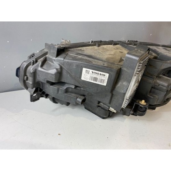 Front right headlight FULL LED Volvo V90 S90 2017+ 31386165
