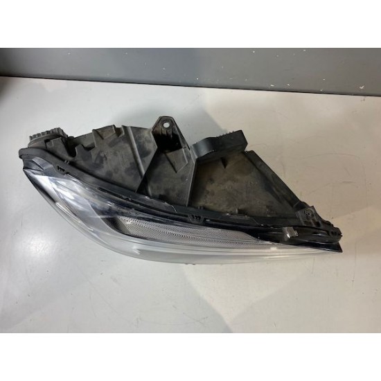 Front right headlight FULL LED Volvo V90 S90 2017+ 31386165 Front right headlight FULL LED Volvo V90 S90 2017+ 31386165
