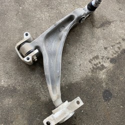 Front left control arm Volvo V60CC MILD HYBRID 32246811 
