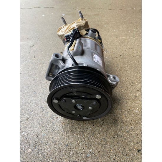 AC Compressor VOLVO XC60 XC40 V60 V60CC S60 2020+ 31497908 36011563