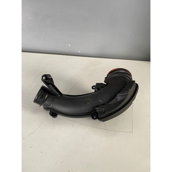 Conducta rezonator intercooler Volvo XC60 V70 V60 V50 C30 V40 XC70 31293547