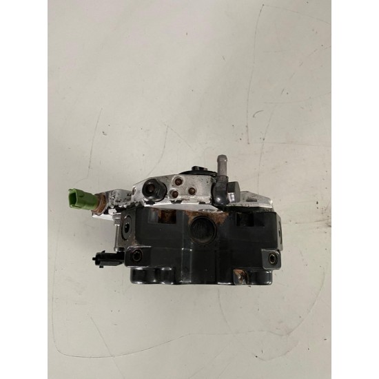 Pompa inalta presiune Volvo XC70 S60 XC90 V70 S80 C30 V50 C70 8692521 36001127 30756125 31303475