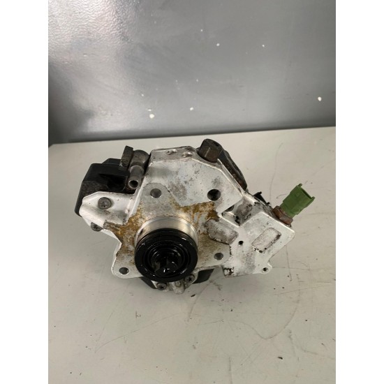 Pompa inalta presiune Volvo XC70 S60 XC90 V70 S80 C30 V50 C70 8692521 36001127 30756125 31303475