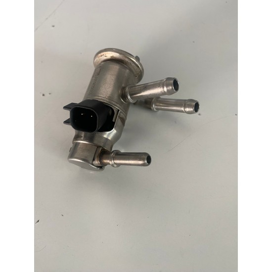 Injector ADBLUE VOLVO V60 V60CC V90 XC90 XC60 MILD HYBRID 2021+ 31452332 A2C14354800