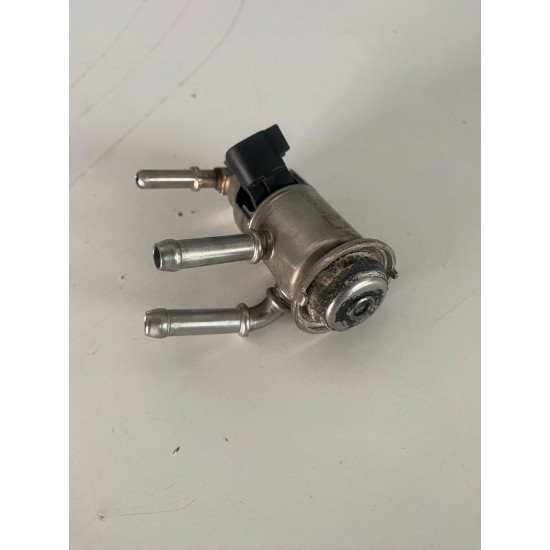 Injector ADBLUE VOLVO V60 V60CC V90 XC90 XC60 MILD HYBRID 2021+ 31452332 A2C14354800