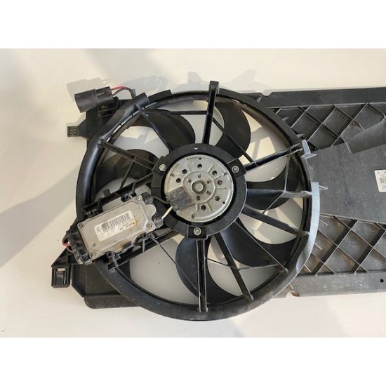 Ventilator electroventilator Volvo V50 C30 2007 31261989 3M5H-8C607-RJ 