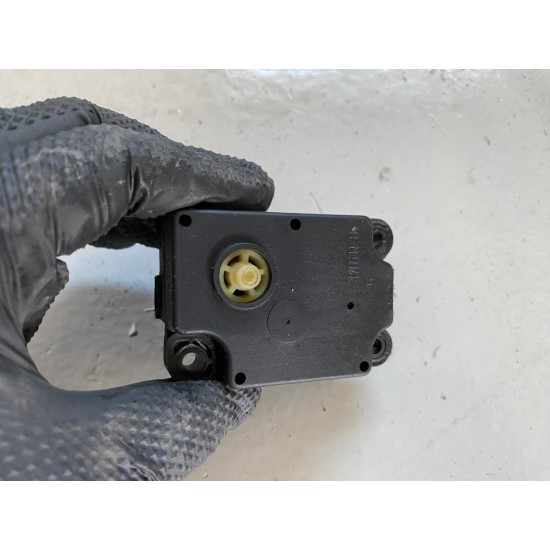 Motoras clapeta aeroterma clima Volvo XC90 XC70 S80 V70 S60R 30676510 8623355