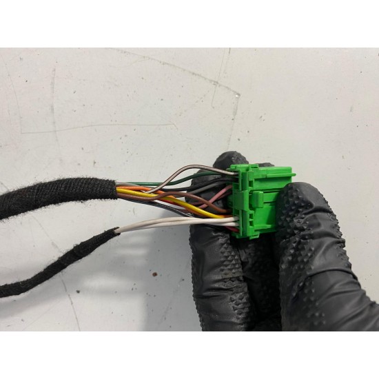 Oglinda dreapta cu rabatare memorie si bec 13 FIRE VOLVO S60R V70 30744758 30745252