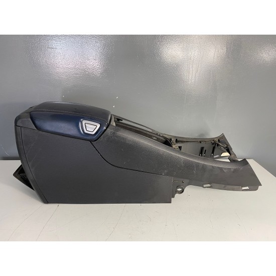 Cotiera LHD VOLVO S60R 2006-2009 30672028 30643625 39862085 9177737 30791884 Cotiera LHD VOLVO S60R 2006-2009 30672028 30643625 39862085 9177737 30791884