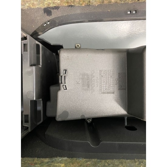 Cotiera RHD VOLVO S60 2003 9177737