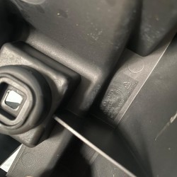 Suport bara spate dreapta VOLVO S60R 2006-2009 8693389