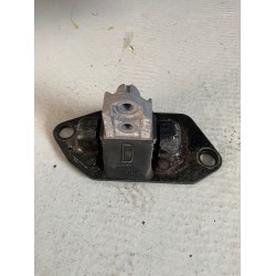Tampon motor dreapta Volvo XC90 V70 S60R 30748811