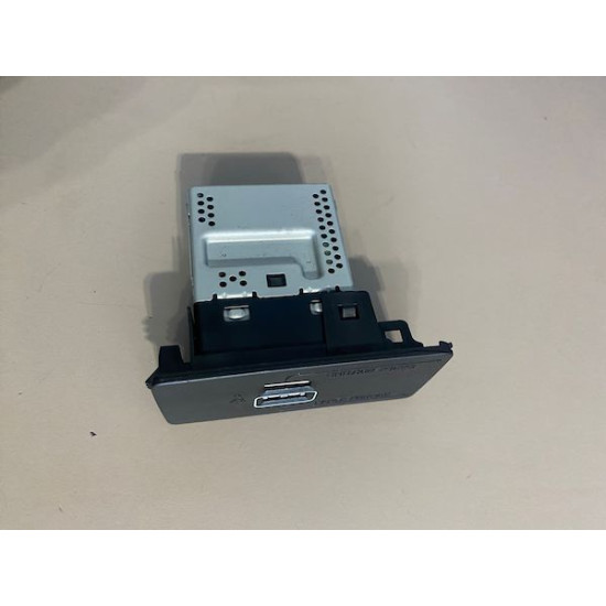 Modul/Control unit/Port USB APPLE CARPLAY VOLVO S60 S90 V90 V60 V60CC XC40 XC60 XC90 2015+ 31407038