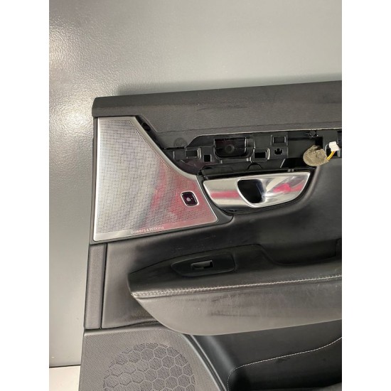 Fata de usa dreapta spate Bowers & WilkinsVOLVO S90 V90 V90C 31393233 39838289 39837392 39837467 Fata de usa dreapta spate Bowers & WilkinsVOLVO S90 V90 V90C 31393233 39838289 39837392 39837467