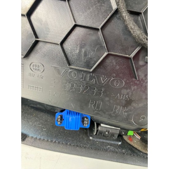 Fata de usa dreapta spate Bowers & WilkinsVOLVO S90 V90 V90C 31393233 39838289 39837392 39837467 Fata de usa dreapta spate Bowers & WilkinsVOLVO S90 V90 V90C 31393233 39838289 39837392 39837467