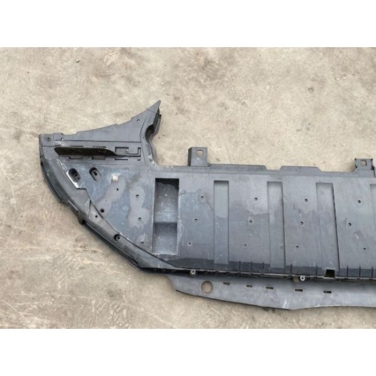 Air guide bumper rear section VOLVO S90 V90 2017+ 31383239