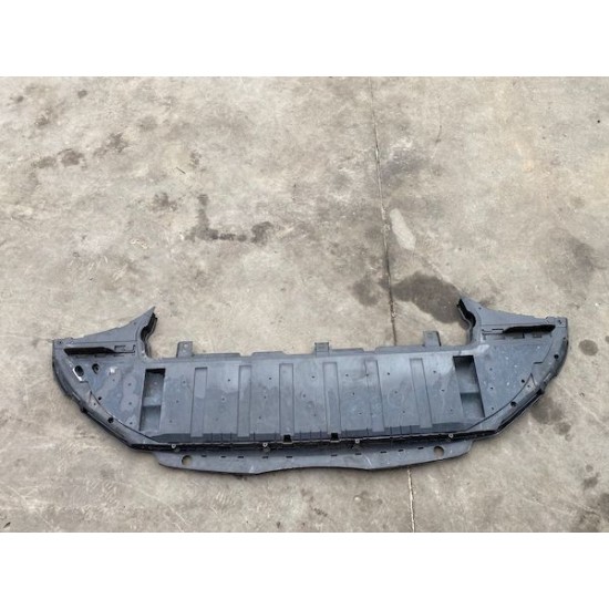 Air guide bumper rear section VOLVO S90 V90 2017+ 31383239 Air guide bumper rear section VOLVO S90 V90 2017+ 31383239