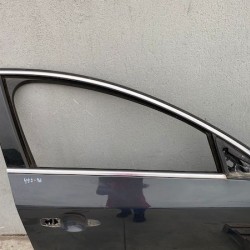 Front right door VOLVO V60 2015-2018 32228971 31424598