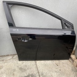 Front right door VOLVO V40 CROSS COUNTRY 2012-2019 32321019