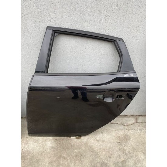 Usa stanga spate VOLVO V40 CROSS COUNTRY 2017 32321999 