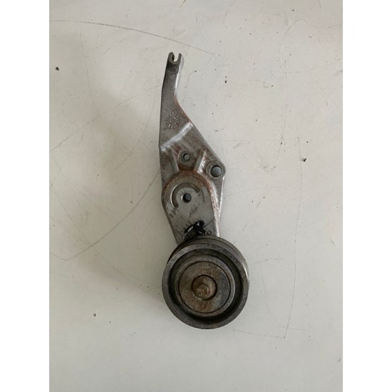 Belt tensioner bracket VOLVO V60 D6 HYBRID 31375628 Belt tensioner bracket VOLVO V60 D6 HYBRID 31375628