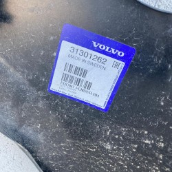Aripa dreapta fata VOLVO V40 2012+ 31301262
