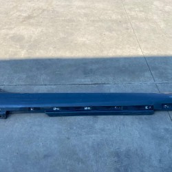 Side skirt right VOLVO V40 2012-2018 31395043