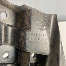 Front right fender bracket Volvo V40 31425111 31425109