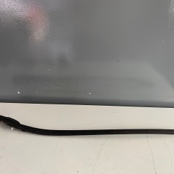Left windscreen trim moulding V40 31378572