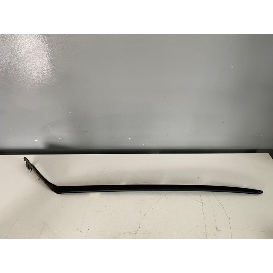Ornament parbriz stanga Volvo V60 V60CC 31469400