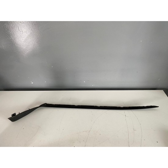 Ornament parbriz stanga Volvo V60 V60CC 31469400