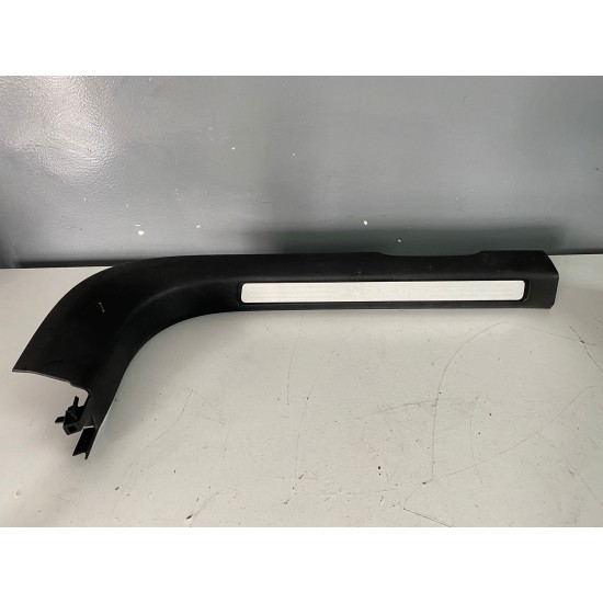 Ornament prag fata stanga Volvo V60CC Mild hybrid 2021+ 32229886 31468380