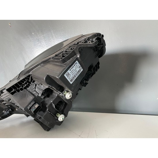 Far dreapta VOLVO EX30 2024+ 80000628 8891884332 210027/AEEMP